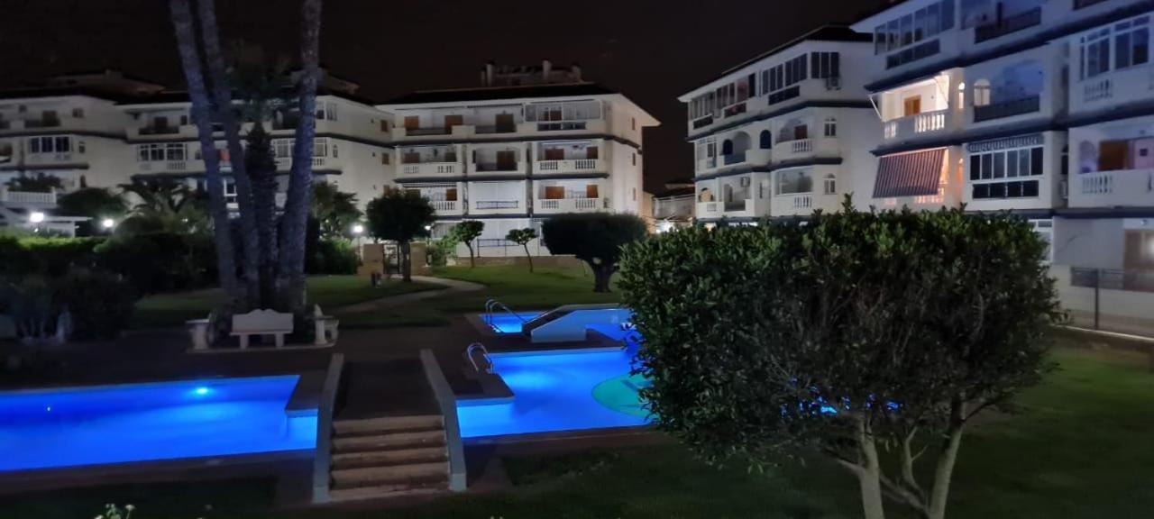 Apartamento Cerca De La Playa La Mata La Mata  Exterior foto